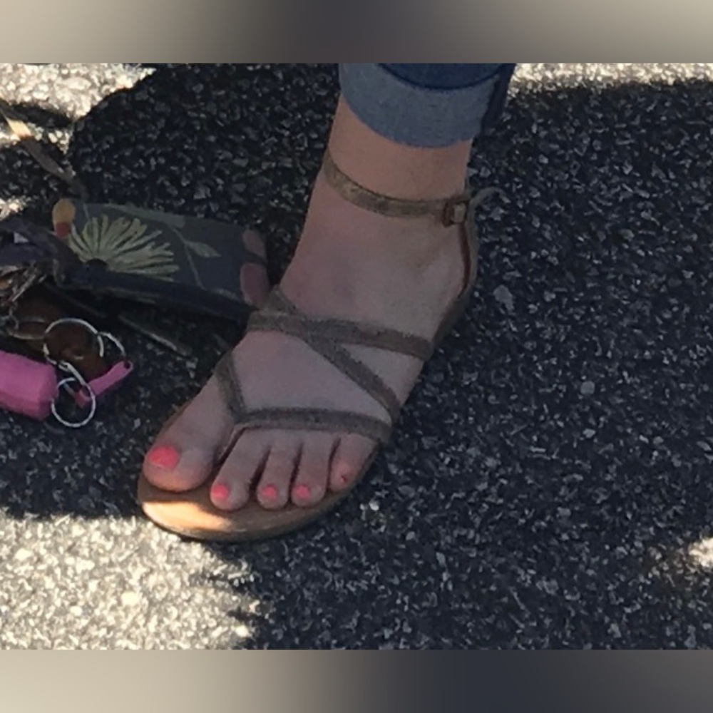 Target Sandals - Picture 3 of 4